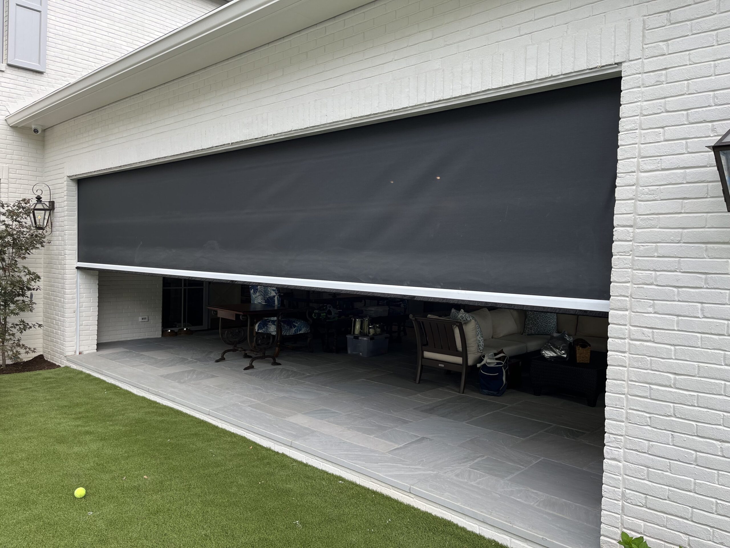 broadview-screen-motorized-insect-screen-stlcc