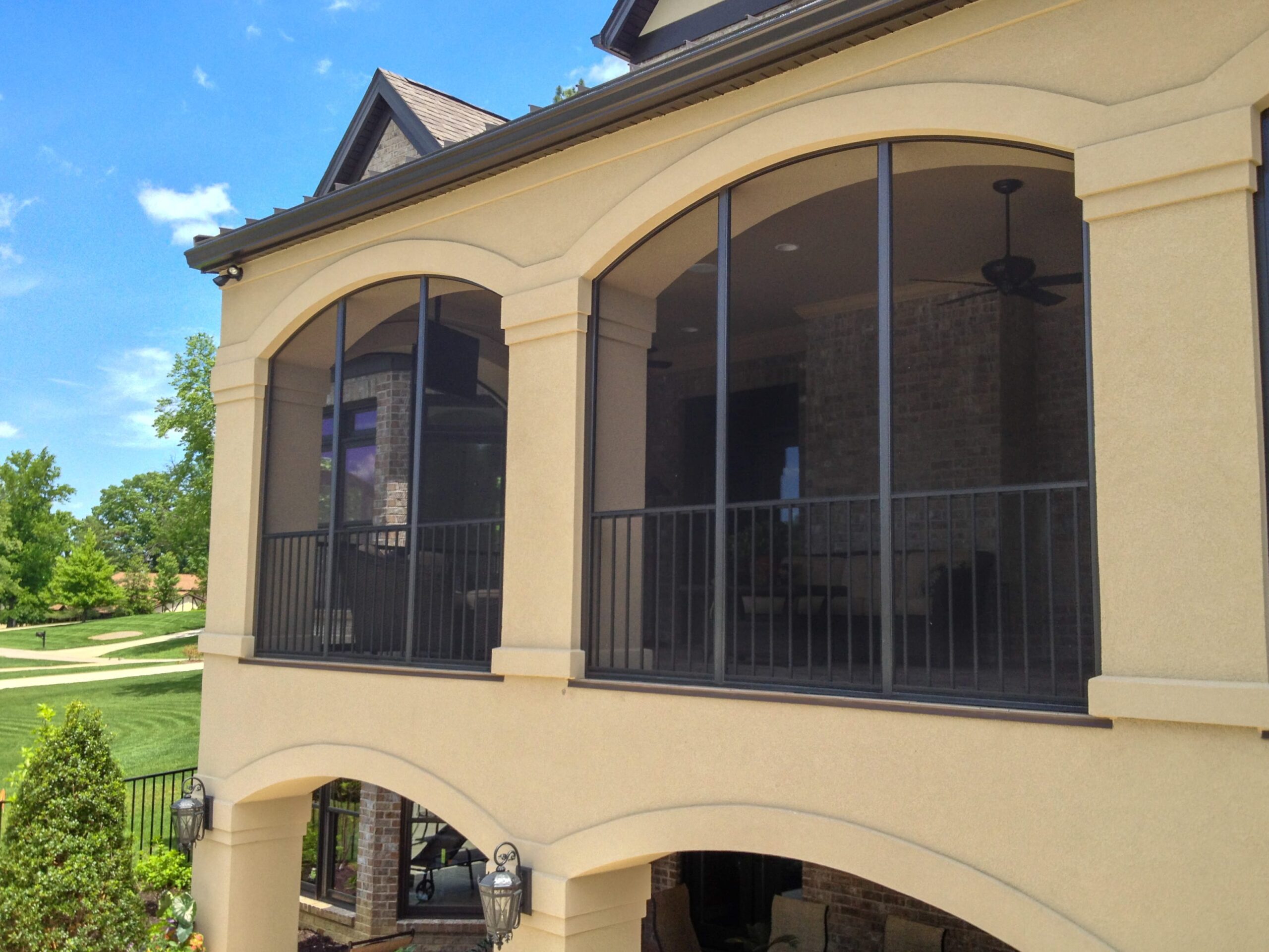 broadview-screen-porch-roclare-town-and-country-3